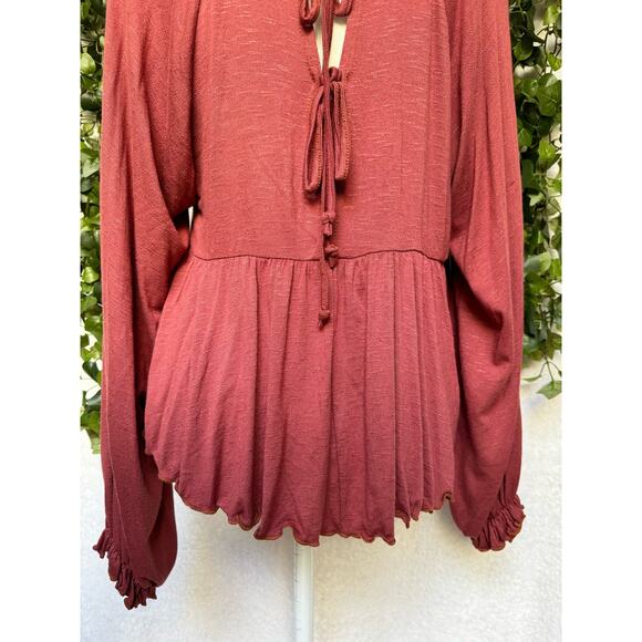 New Altar'd State Red Cropped Ruffled Long Sleeve Top Women's Medium - Picture 7 of 11